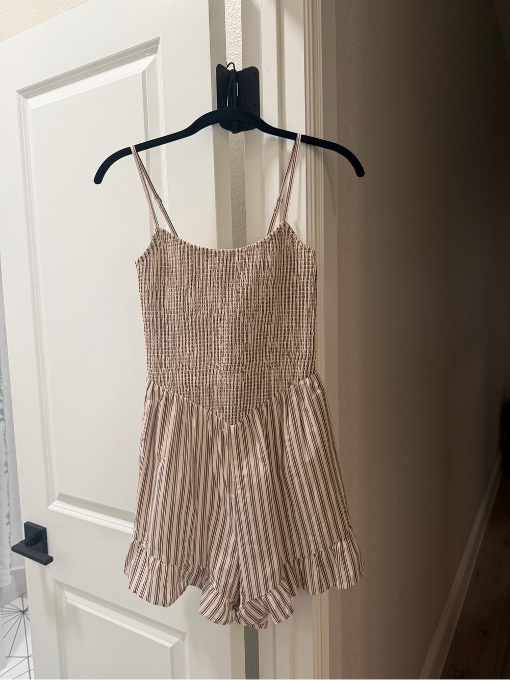 Abercrombie and Fitch Women’s Striped Beige Smocked Romper